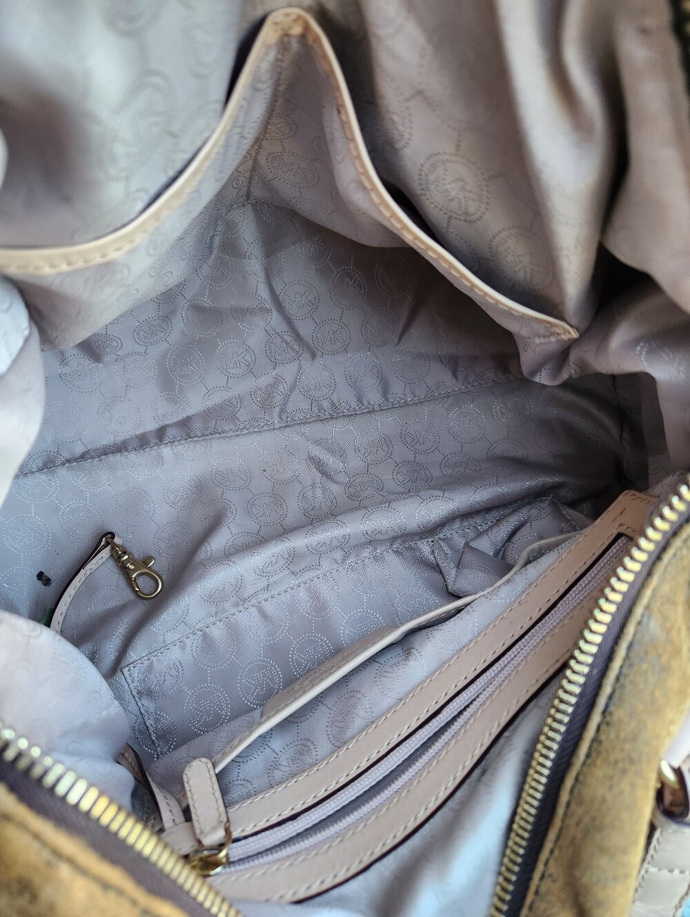 Vintage Michael Kors Edie Distressed Brown Leather Satchel with Gold MK Charm - Picture 11 of 14
